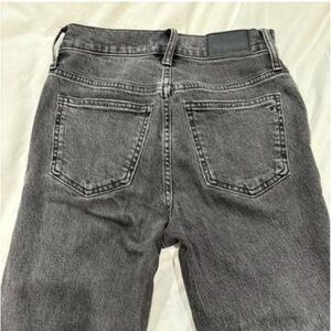 Madewell straight leg jeans size 26
#straight #blackjeans #basics